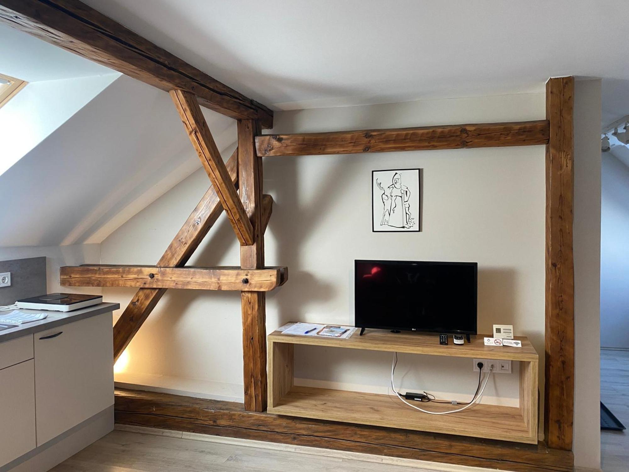 VATUS Apartmanház Vác Esterno foto